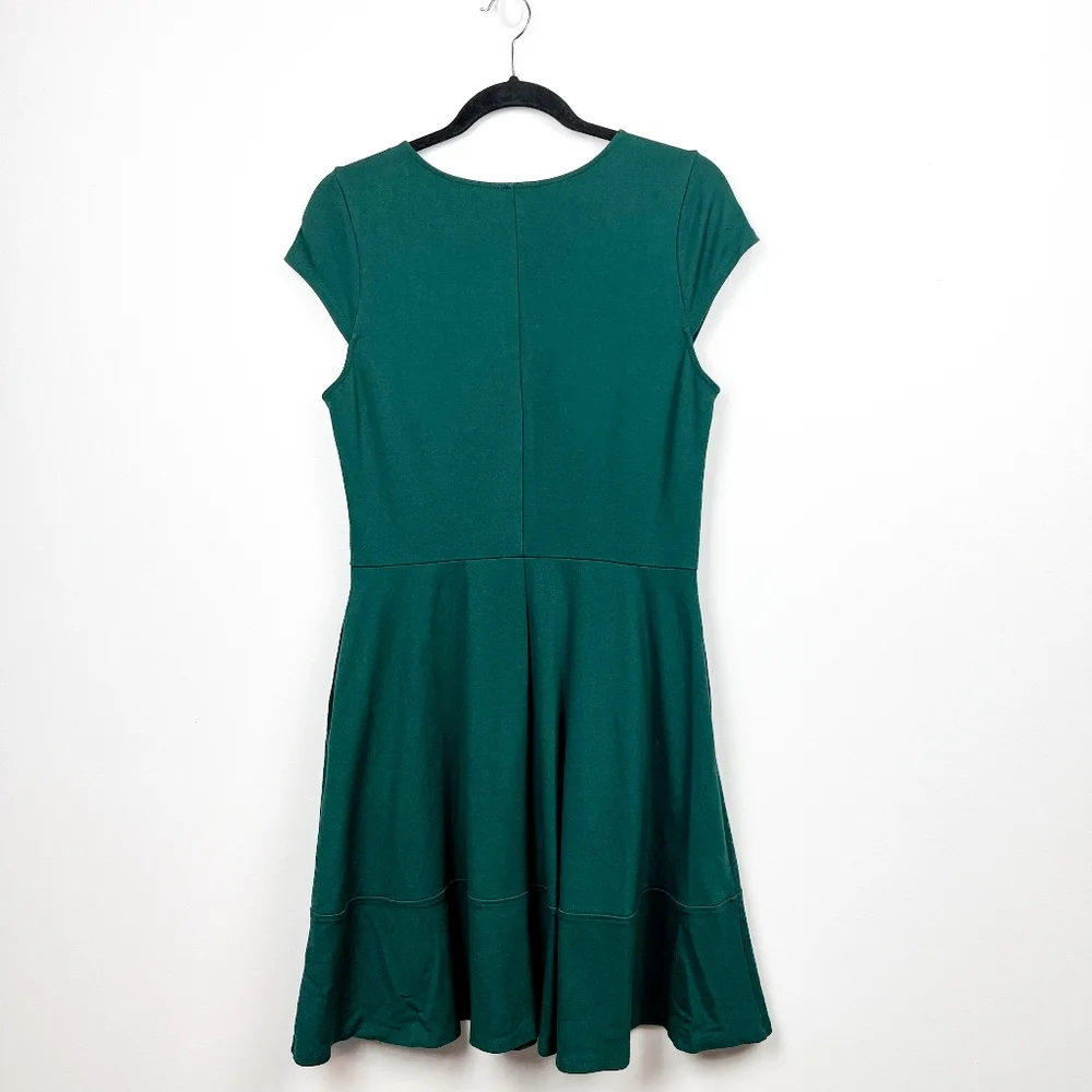 Ricki's Short Sleeve Green Midi Dress - Picture 8 of 10